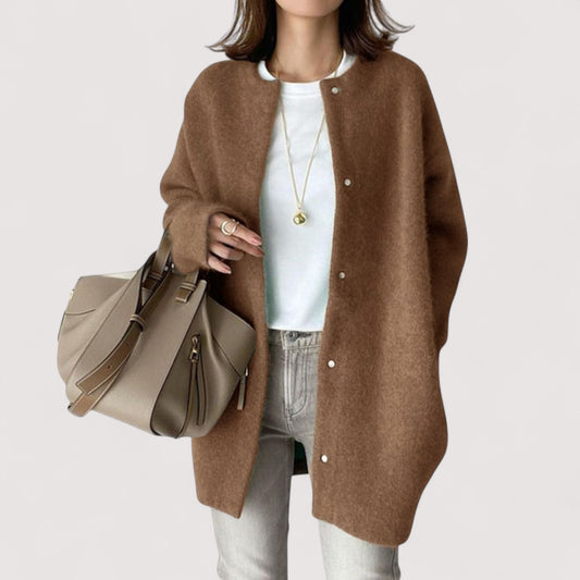 Vera | Mira – Elegant Cardigan