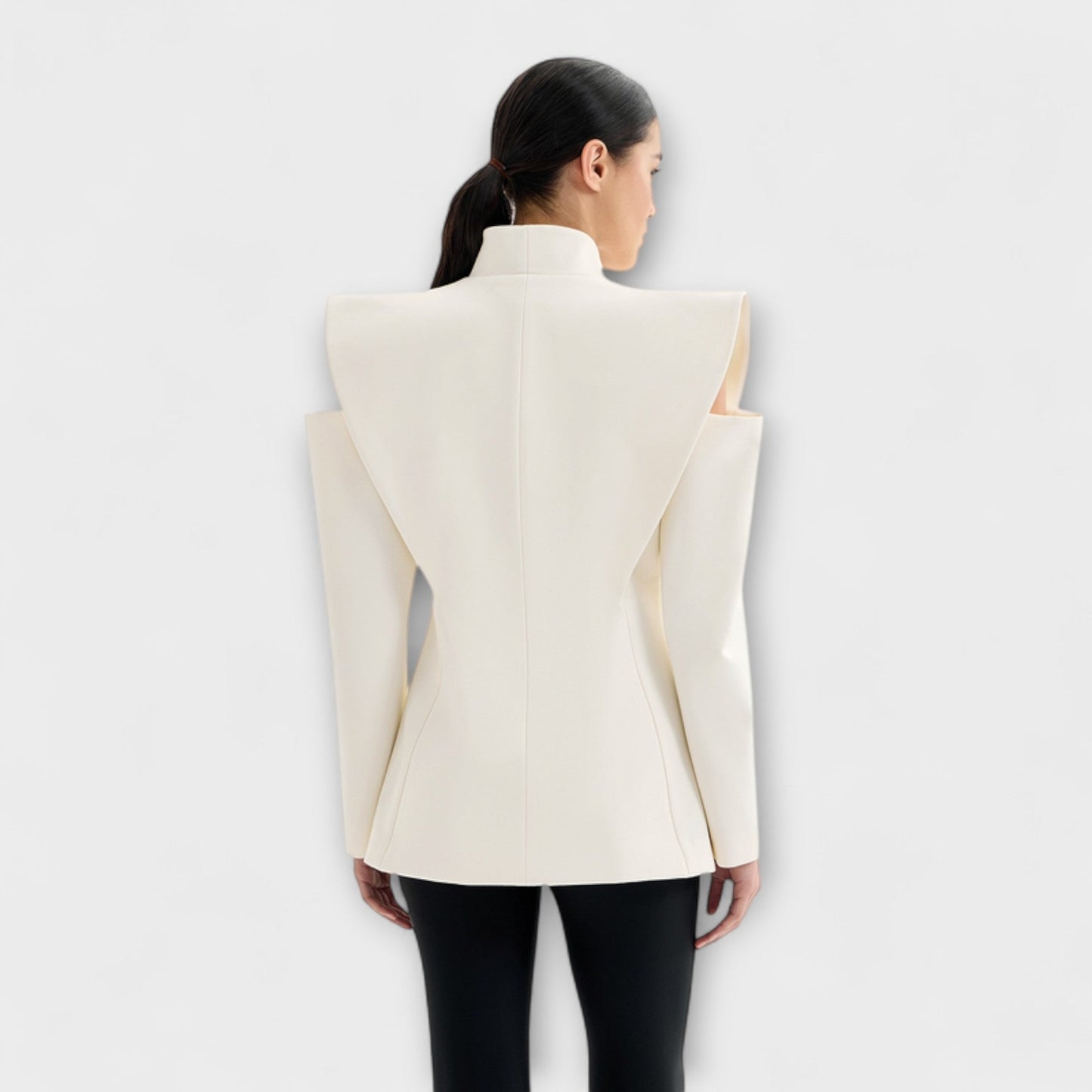 Vera | Valeria - Skulpturaler Schulterblazer