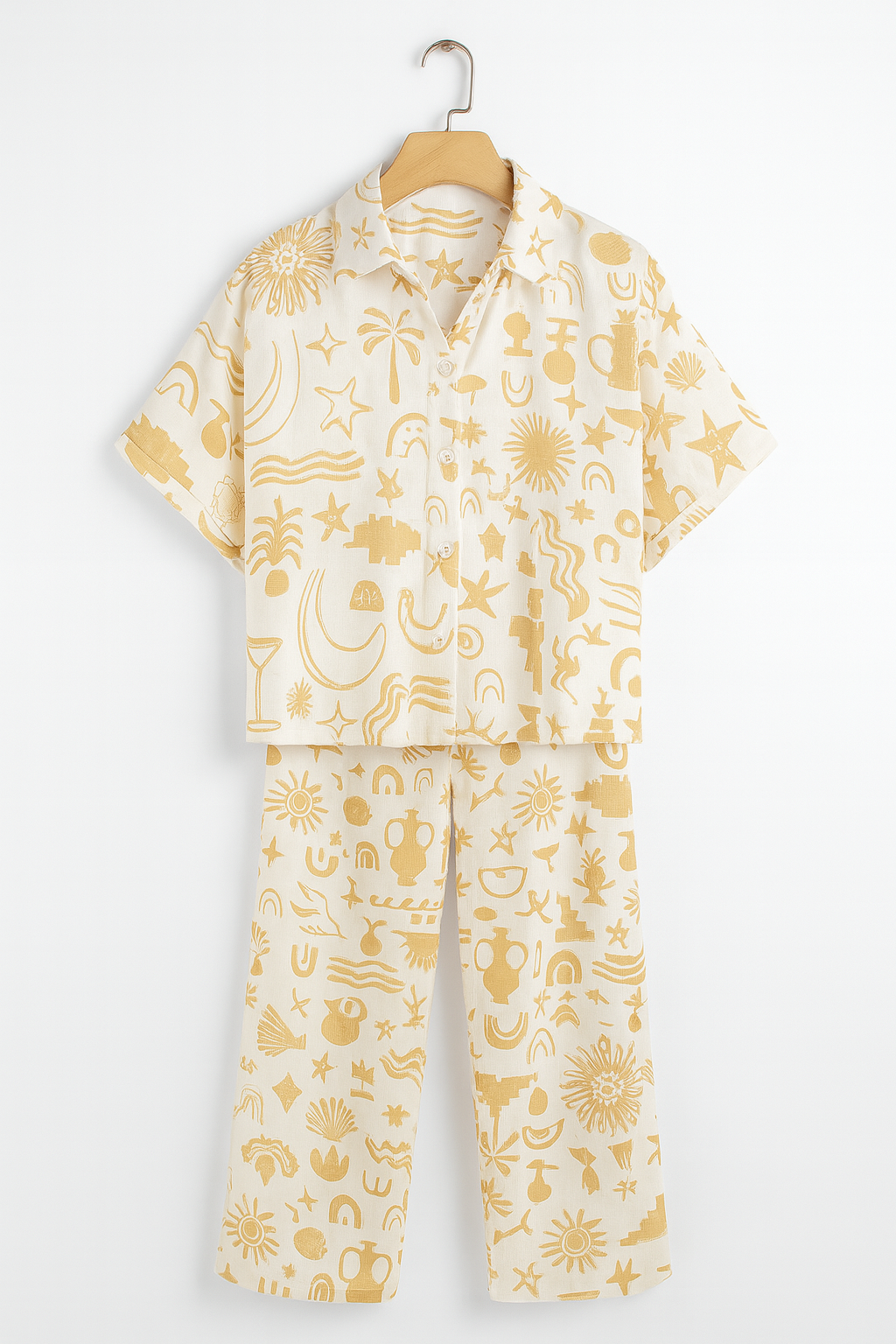 Weißer Anzug mit Prints – Eleganz & Komfort für jede Jahreszeit