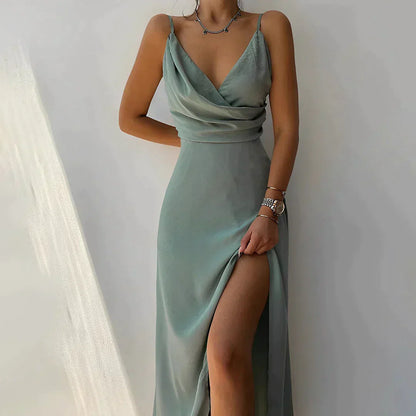 Kleid mit V-Ausschnitt und Schlitz in eleganten Unifarben für Hochzeit