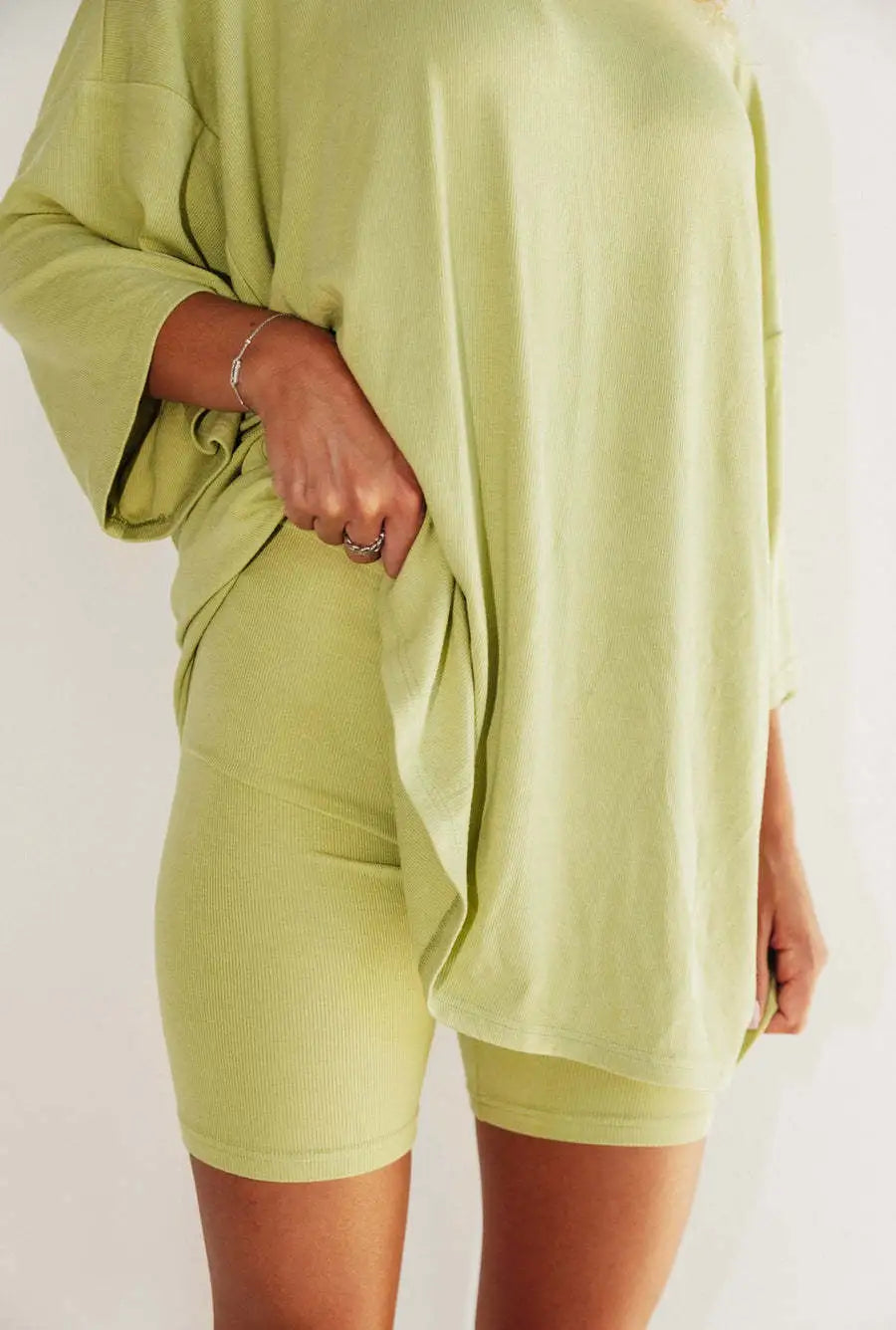 Hemd Tunika für Damen in Beige bequem und flexibel tragbar