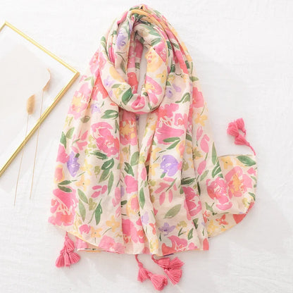 Luxuriöser Frauenschal mit Blumenmuster für stilvolle Frauen